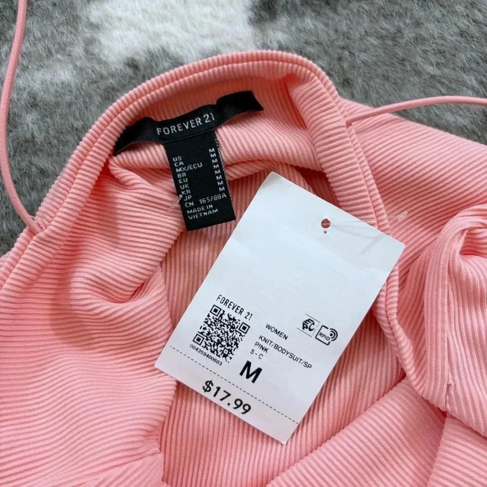 NWT F21 Ribbed Bodysuit - Picture 4 of 11